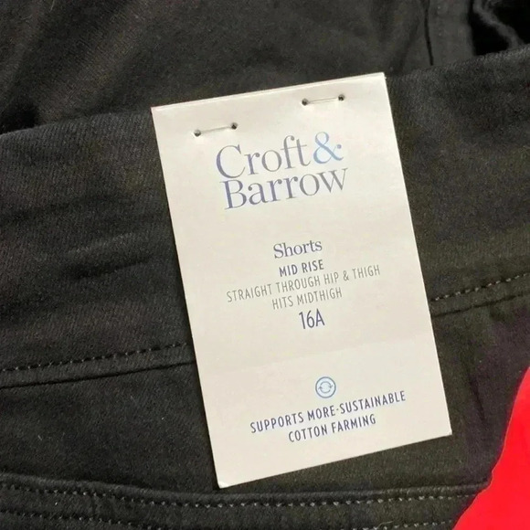 Croft & Barrow black mid rise cotton shorts - Picture 9 of 11